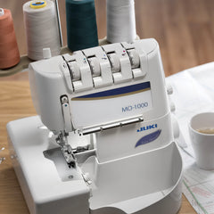 JUKI MO-1000 Air overlocker